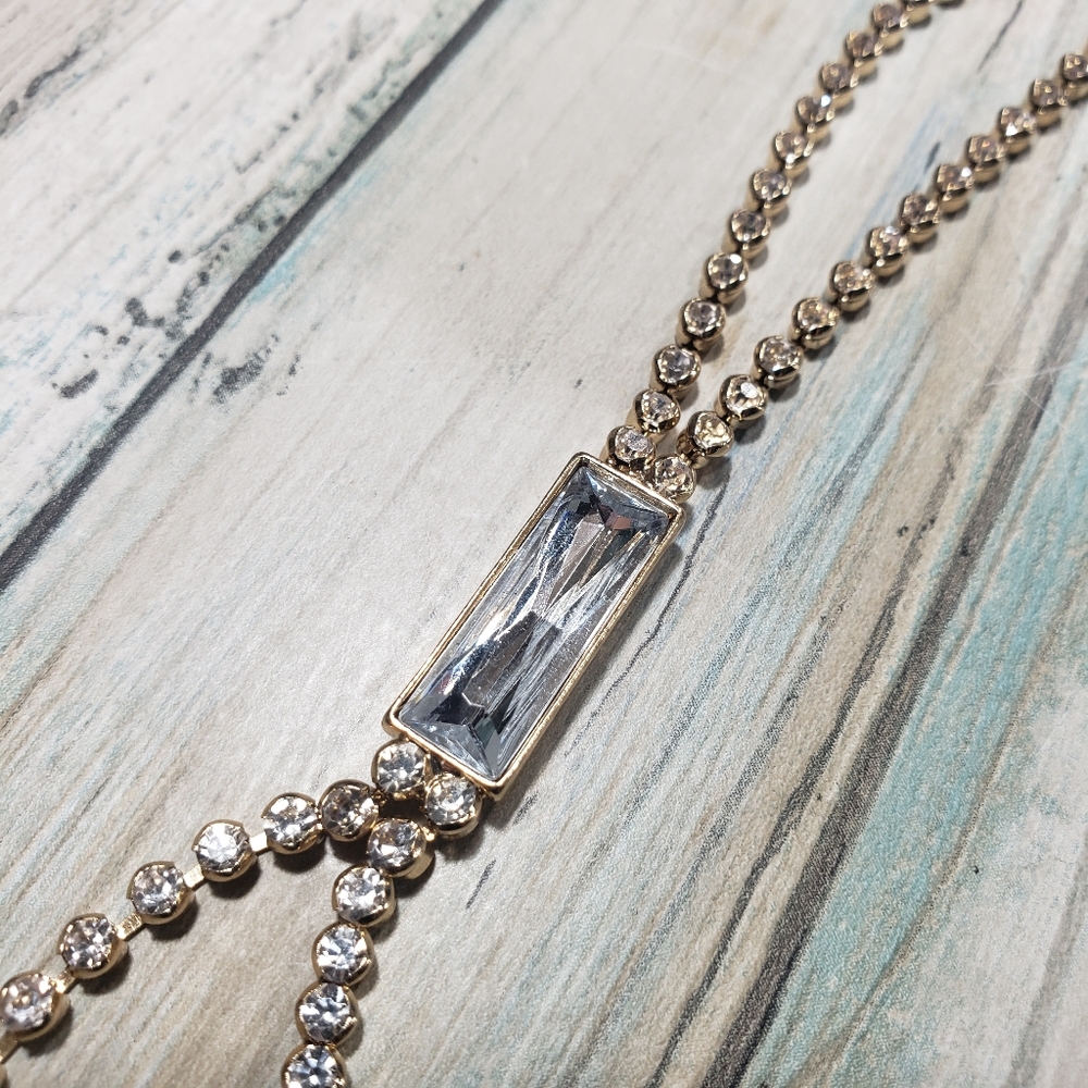 Charming Charlie Necklace. - Picture 2 of 9